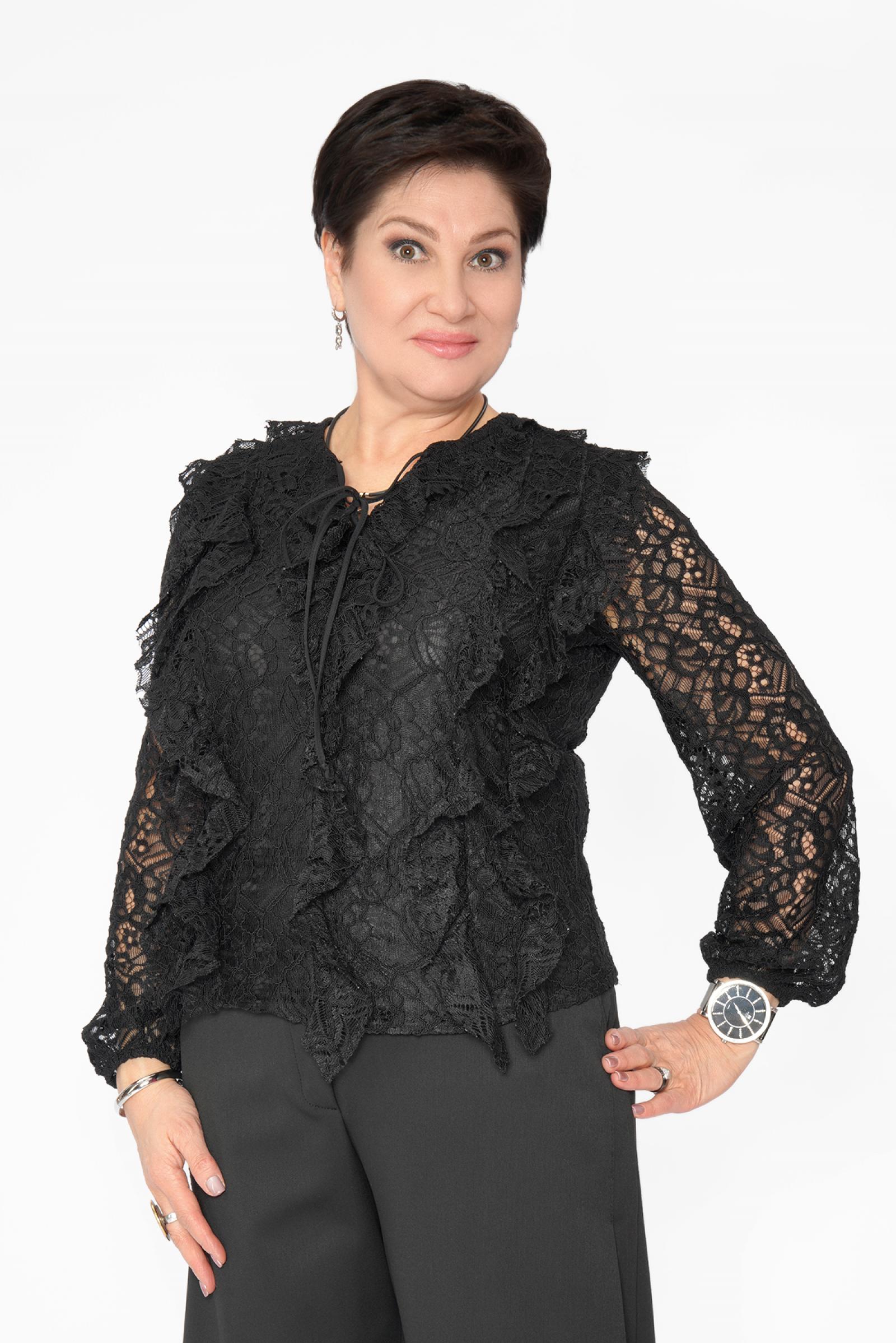 Блуза гипюр черный