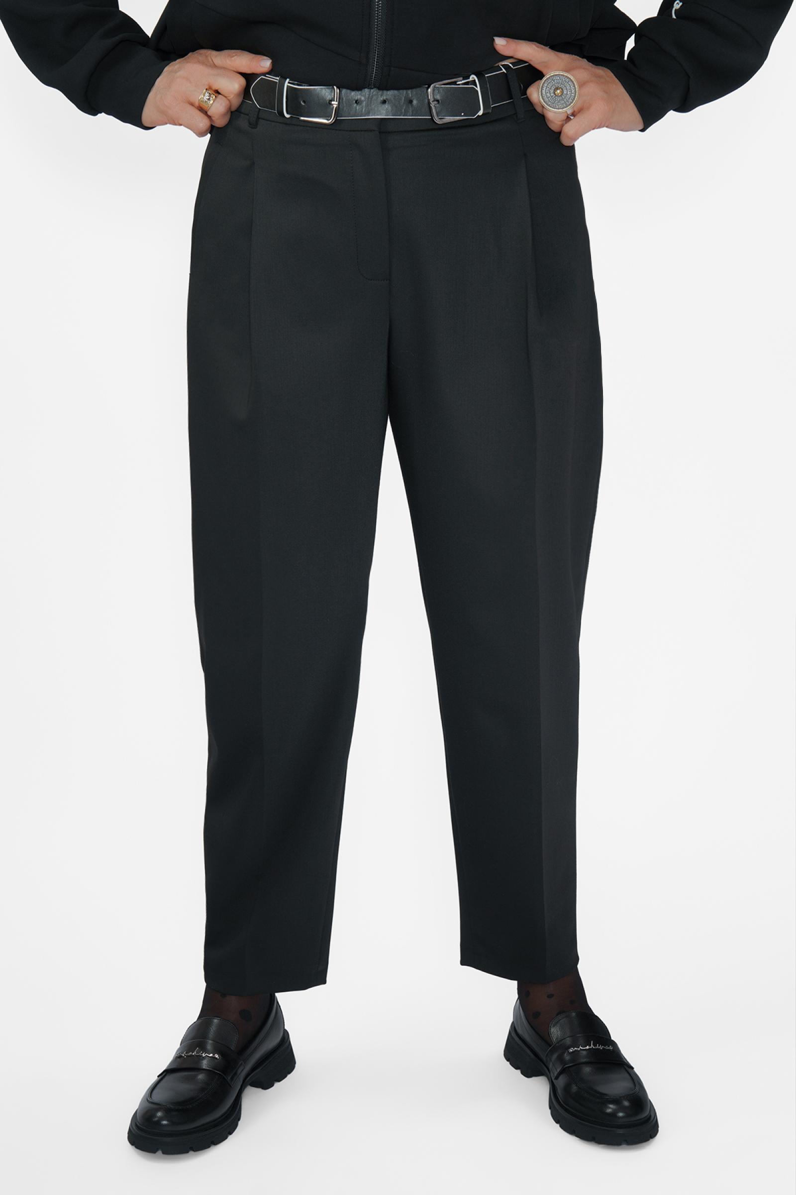 Брюки шаров. защип сзади