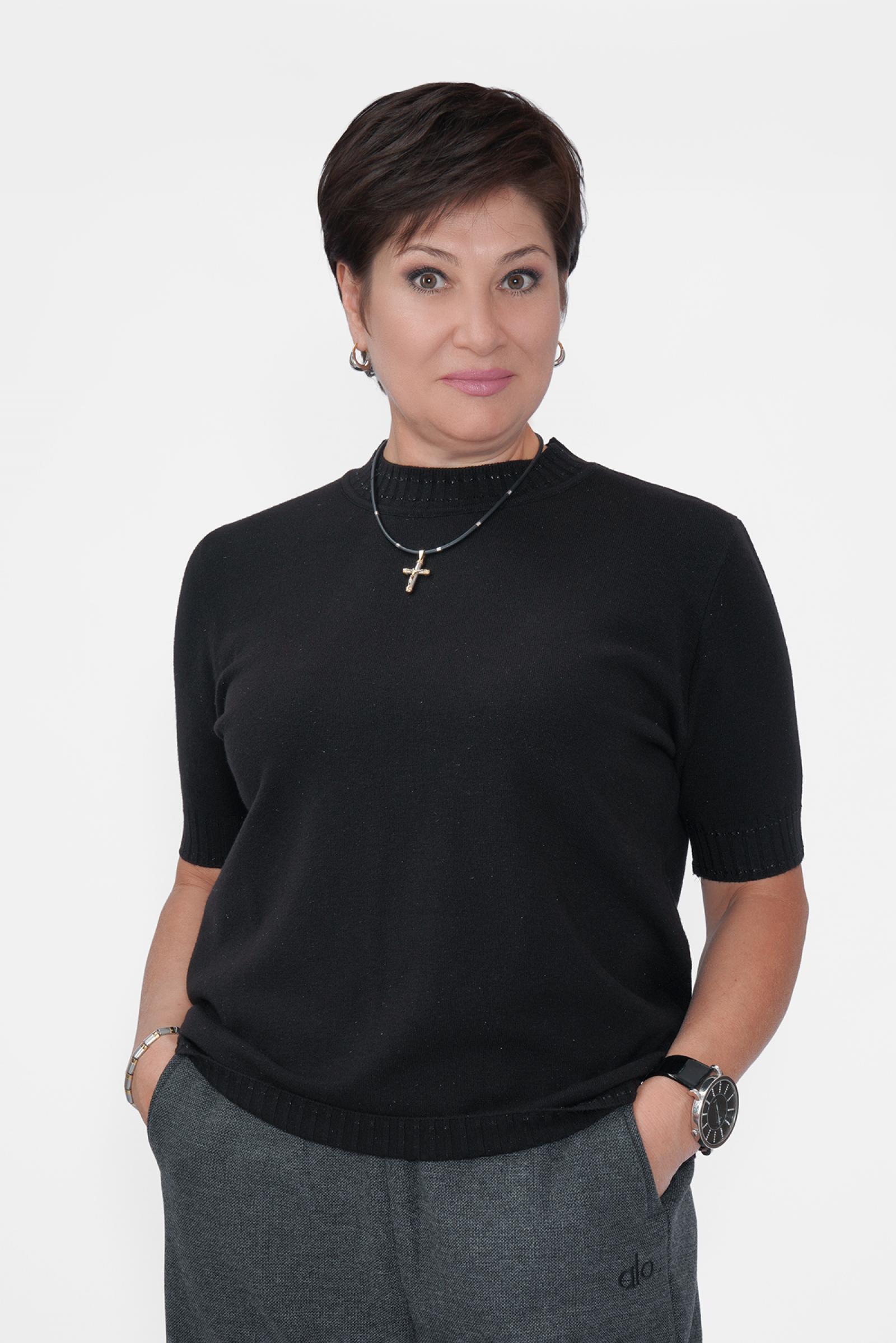 Джемпер черный