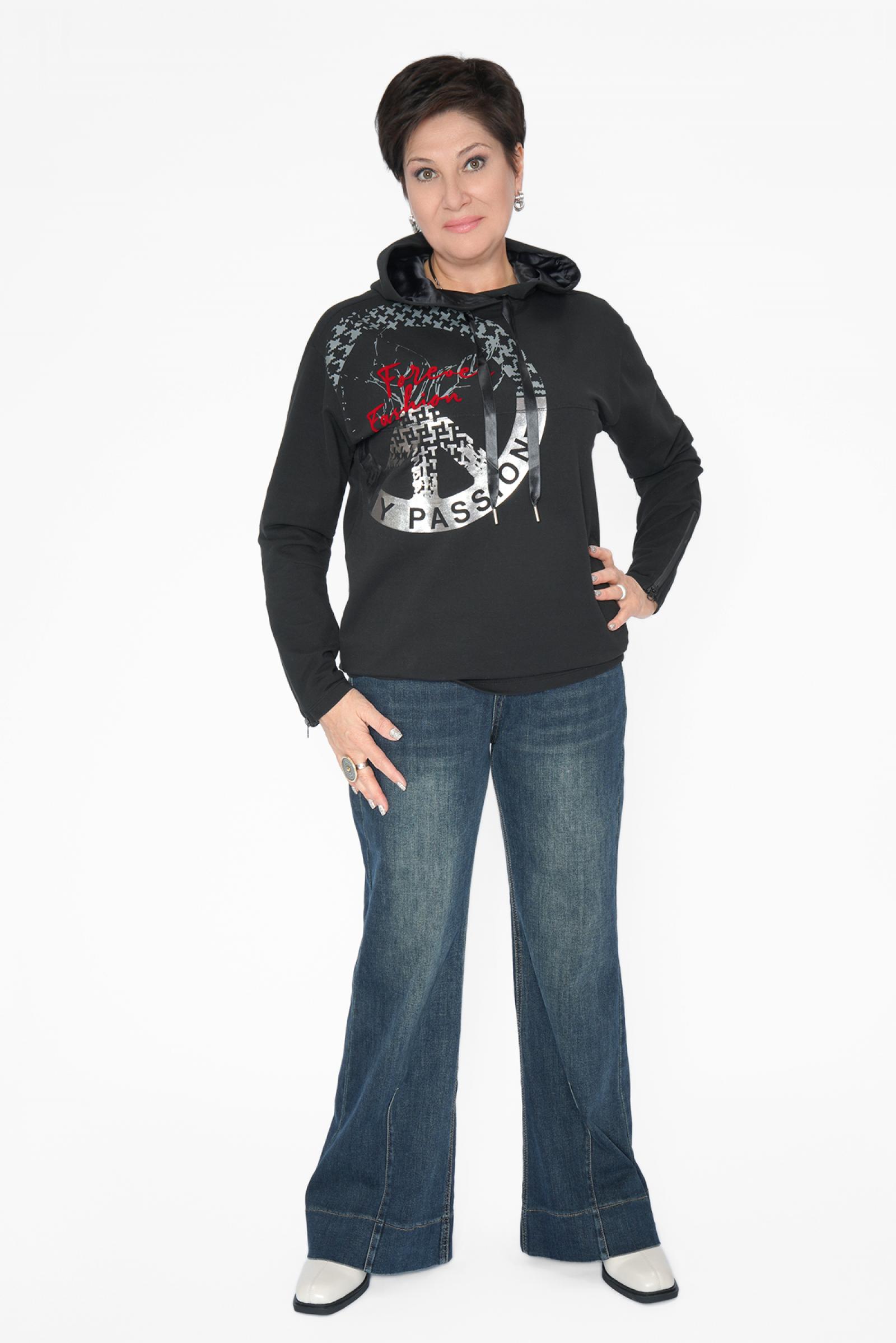 Худи черн. красн.буквы капюш.