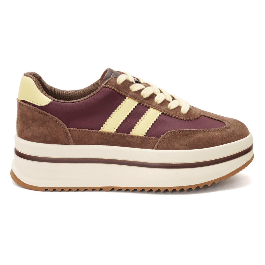 Кроссовки женские