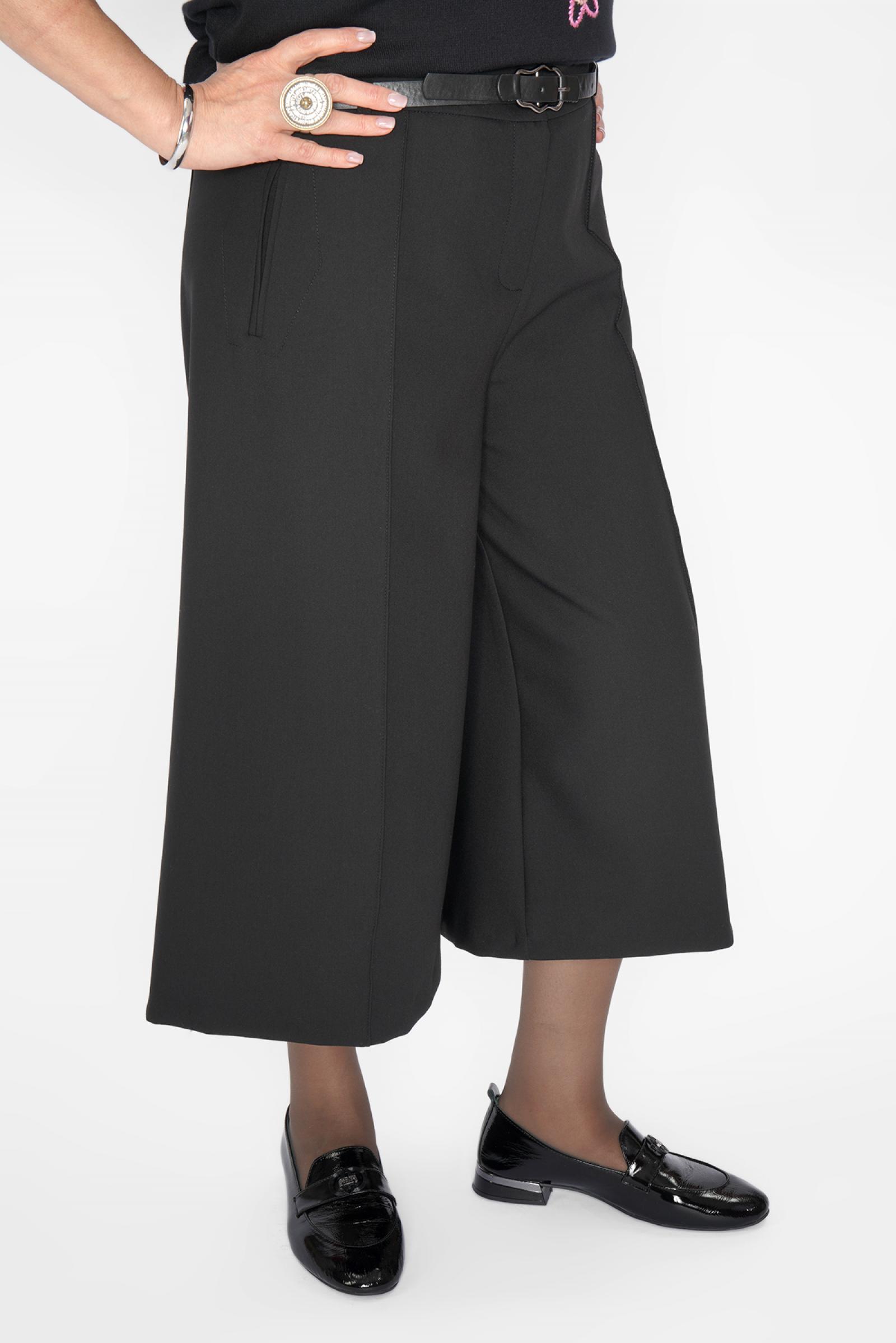 Кюлоты черные со стрелкой