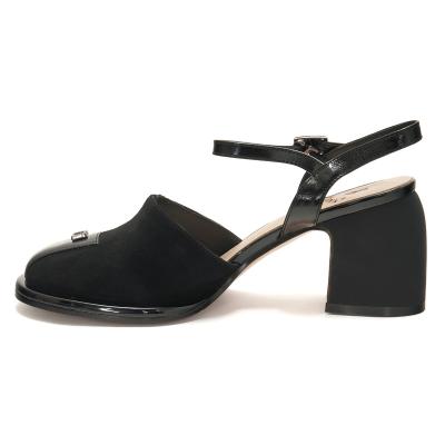 Босоножки женские черн.