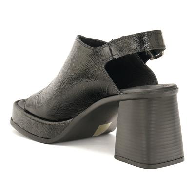 Босоножки женские