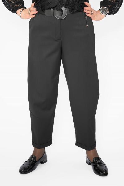 Брюки багги черные защипы Брюки