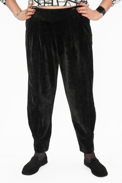 Брюки полубананы вельвет черн.