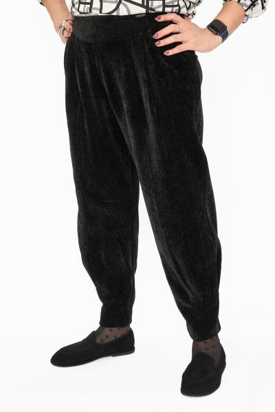 Брюки полубананы вельвет черн.
