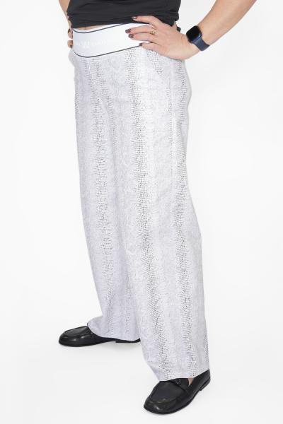 Брюки прямые питон бел.