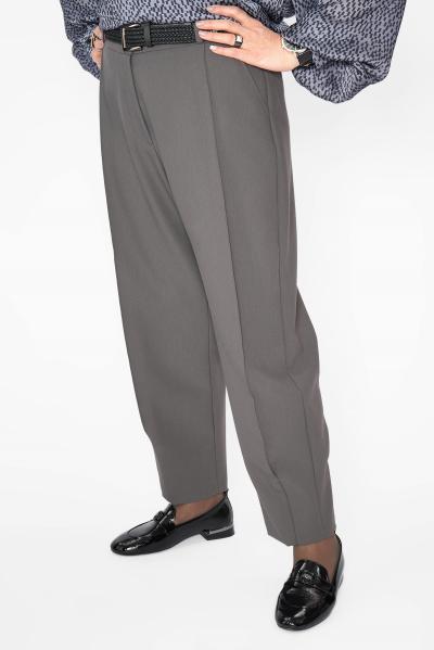 Брюки серые со стрелкой