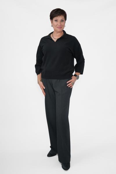 Брюки серые в полоску прямые