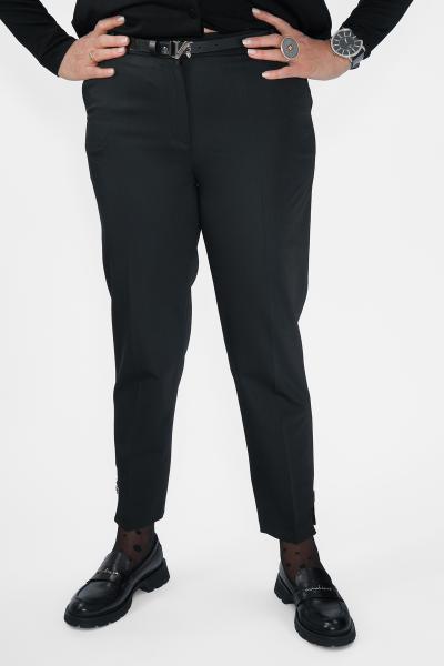 Брюки зауж. внизу буква V