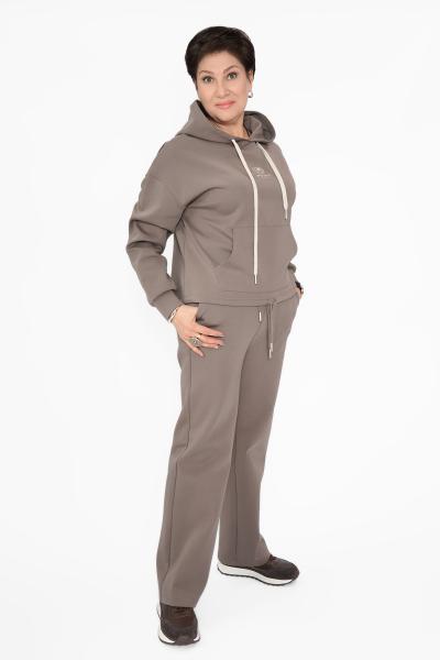 Костюм капучино кулиска