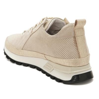 Кроссовки женские беж.