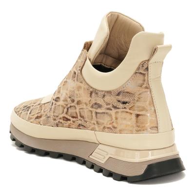 Кроссовки женские