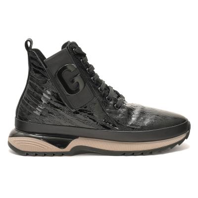 Кроссовки женские