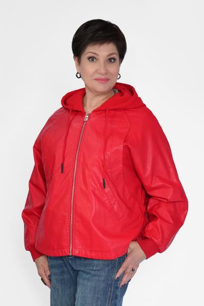 Куртка алая с кокеткой